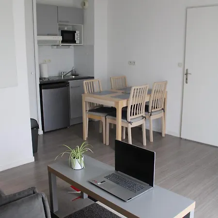 City Lodge Appart Hotel Niort Apartmanhotel