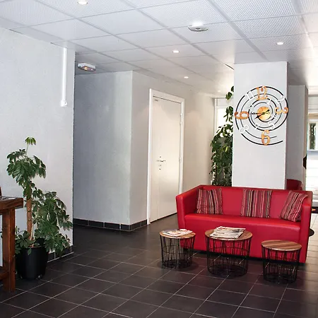 City Lodge Appart Hotel Niort Aparthotel 3*