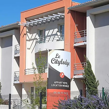 City Lodge Appart Hotel Niort 4*