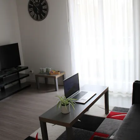 Apartahotel City Lodge Appart Hotel Niort 4*