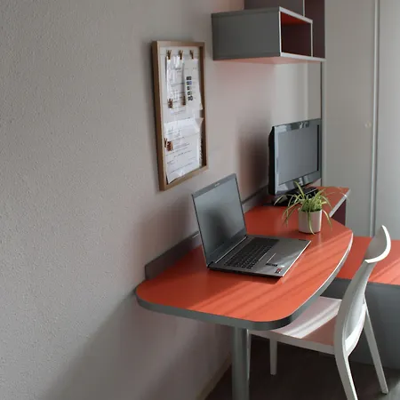 City Lodge Appart Hôtel Niort Appart hôtel 3*