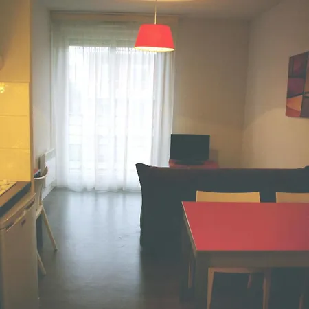 City Lodge Appart Hotel Niort 4*
