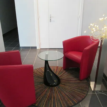 City Lodge Appart Hotel Niort Apartahotel 4*