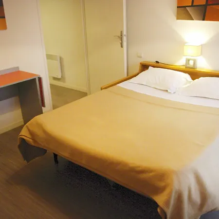 City Lodge Appart Hotel Niort 4*