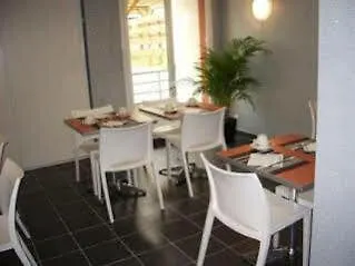 City Lodge Appart Hôtel Niort 3*