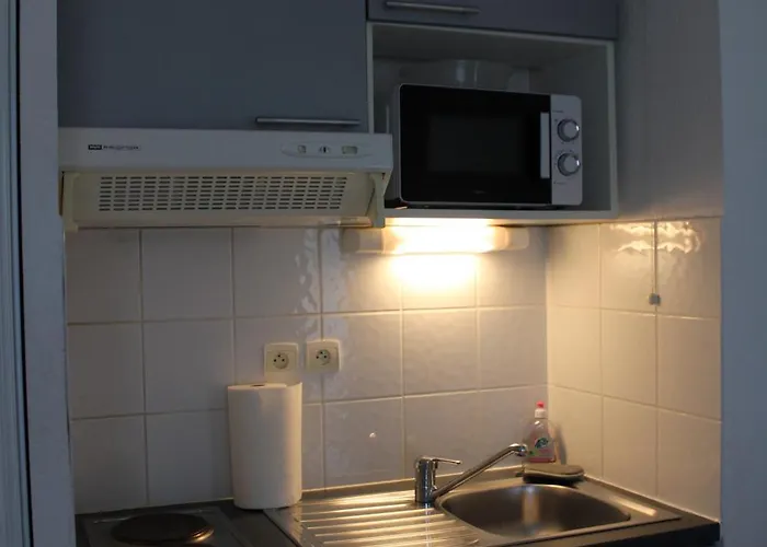 City Lodge Appart Hôtel Niort 3*