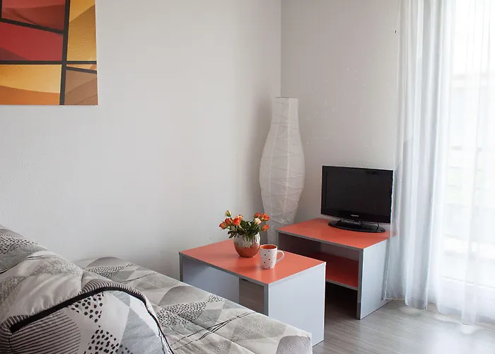 City Lodge Appart Hôtel Niort 3*